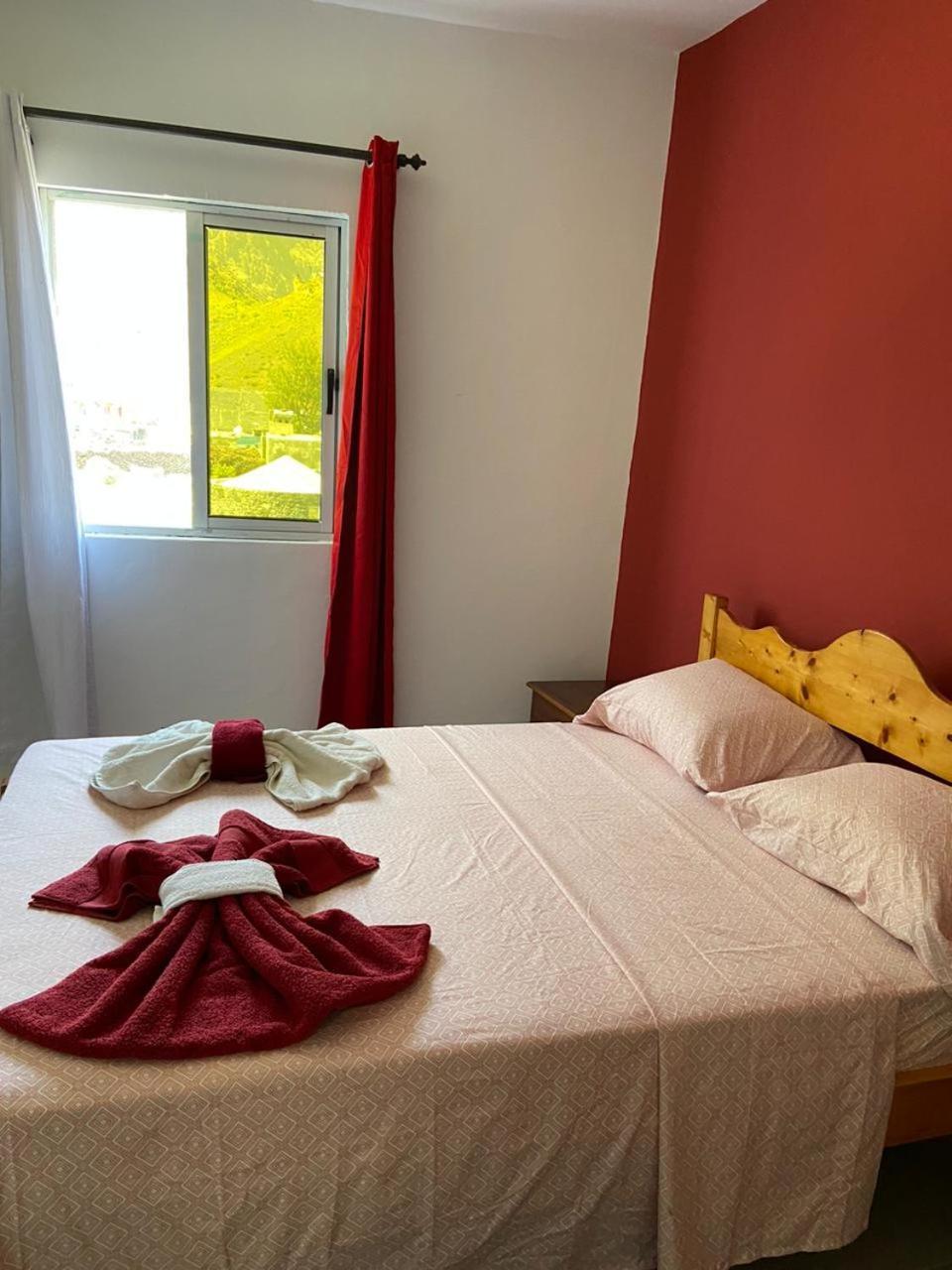 Casa Ze & Sonia Bed & Breakfast Portela ภายนอก รูปภาพ
